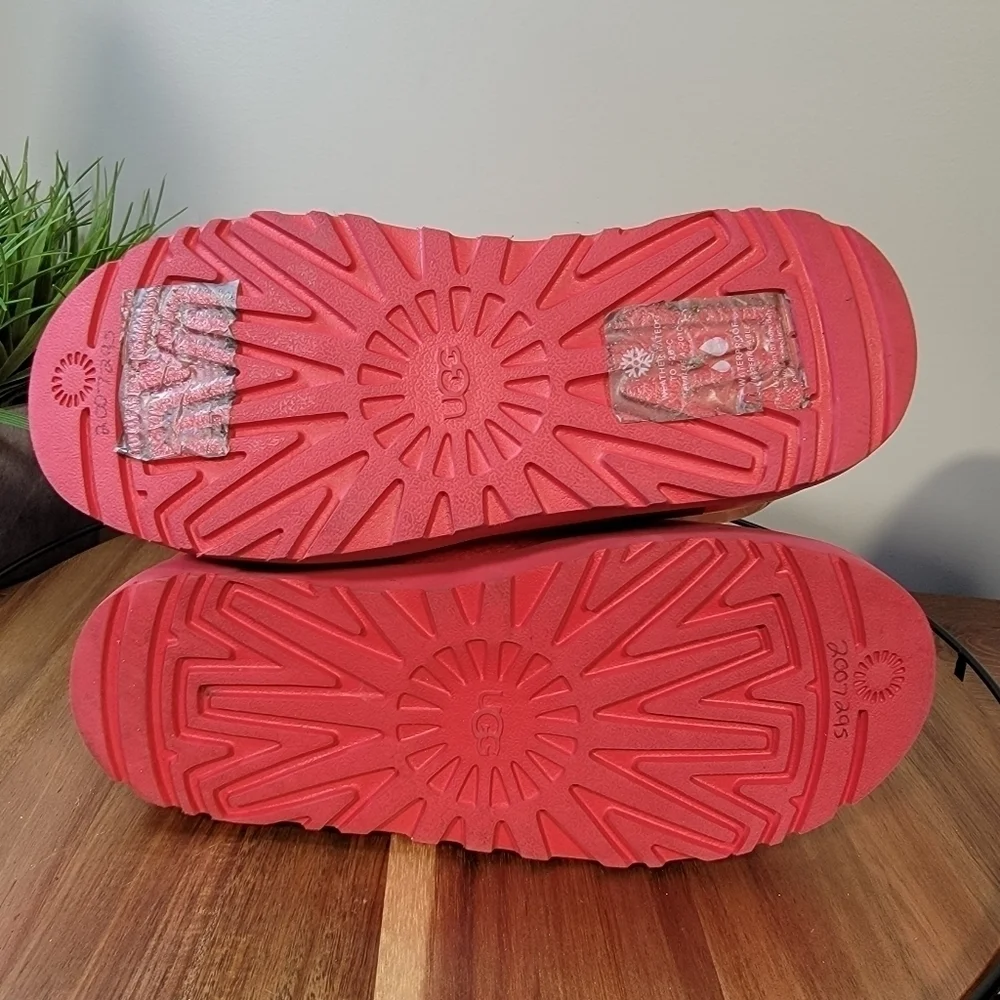 UGG Women's Classic Mini Clear Boot in Pink - Picture 13 of 15